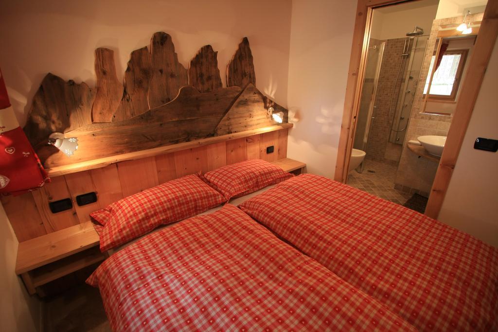 Chalet Pian Campitello di Fassa Room photo